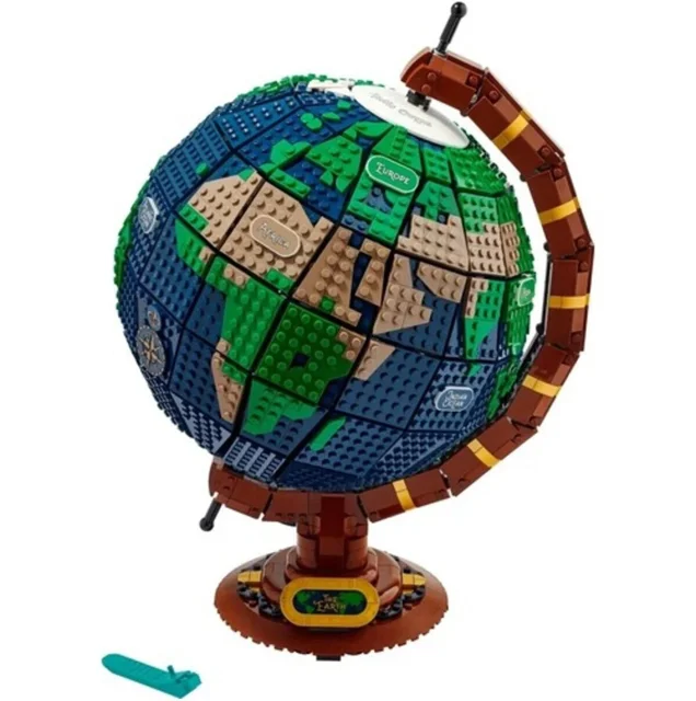 لگو ساختنی کره زمین globe کد 13320 تعداد قطعات 2591