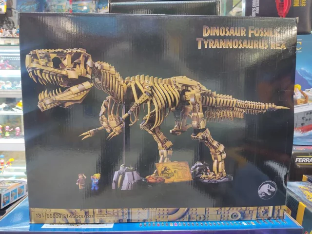 لگو ساختنی فسیل دانیاسور tyrannosaurus rex کد 66809 تعداد قطعات 3145