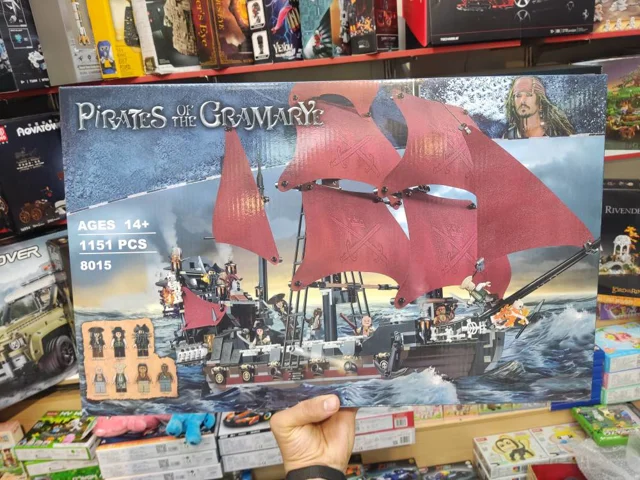 لگو ساختنی کشتی دزدان دریایی pirates of the gramarye کد 8015 تعداد قطعات 1151