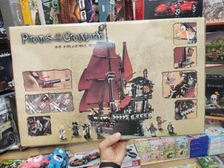 لگو ساختنی کشتی دزدان دریایی pirates of the gramarye کد 8015 تعداد قطعات 1151