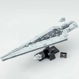 لگو ساختنی space war executor super star destroyer کد X7356 تعداد قطعات 630