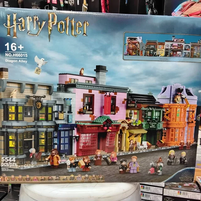 لگو هری پاتر مدل DIAGON ALLEY کد H66015 تعداد قطعات 5544
