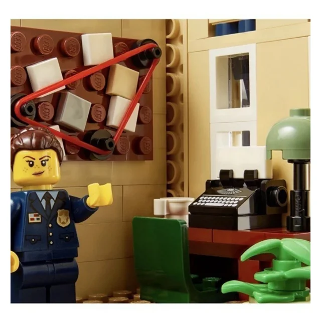 لگو ساختنی ساخنمان پلیس POLICE DEPARTMENT کد J57554 تعداد قطعات 2923