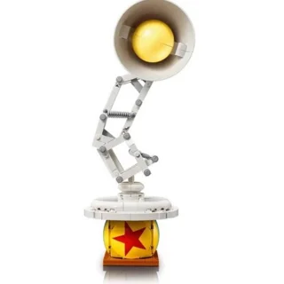 لگو ساختنی چراغ مطالعه  و توپ کد10751 تعداد قطعات 613