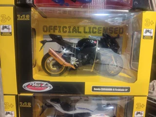ماکت موتور هوندا HONDA CBR1000RRRF SPبرند MSZ مقیاس 1:12