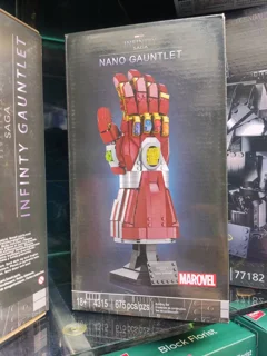 لگو ساختنی دست برند مارول MARVELNANO GAUNTLET کد 4315 تعداد قطعات 675