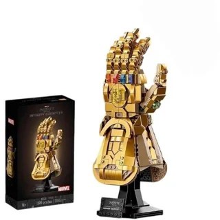 لگو ساختنی دست تانوس infinity gauntlet کد 12033 تعداد قطعات 590